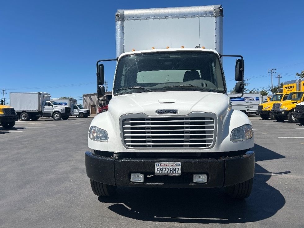 Medium Duty Box Truck-Light and Medium Duty Trucks-Freightliner-2019-M2-Santa Maria-CA-140,069\n\t\tmiles-$ 57,750 - Image 2