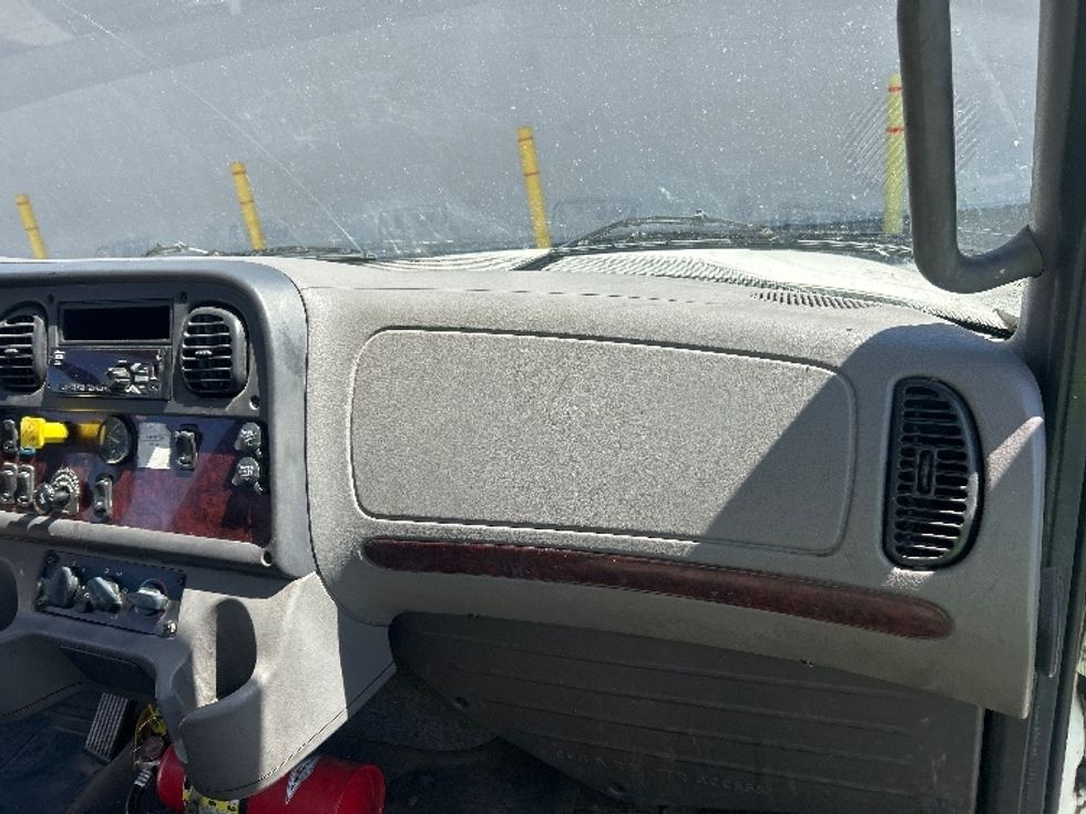 Medium Duty Box Truck-Light and Medium Duty Trucks-Freightliner-2019-M2-Santa Maria-CA-140,069\n\t\tmiles-$ 57,750 - Image 21