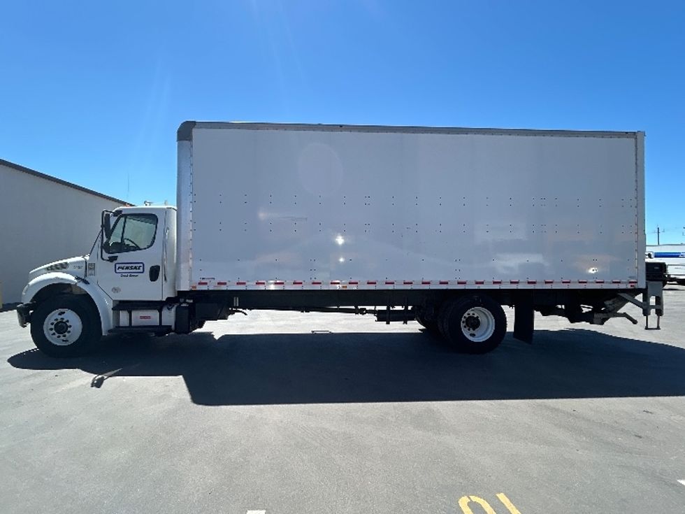 Medium Duty Box Truck-Light and Medium Duty Trucks-Freightliner-2019-M2-Santa Maria-CA-140,069\n\t\tmiles-$ 57,750 - Image 4