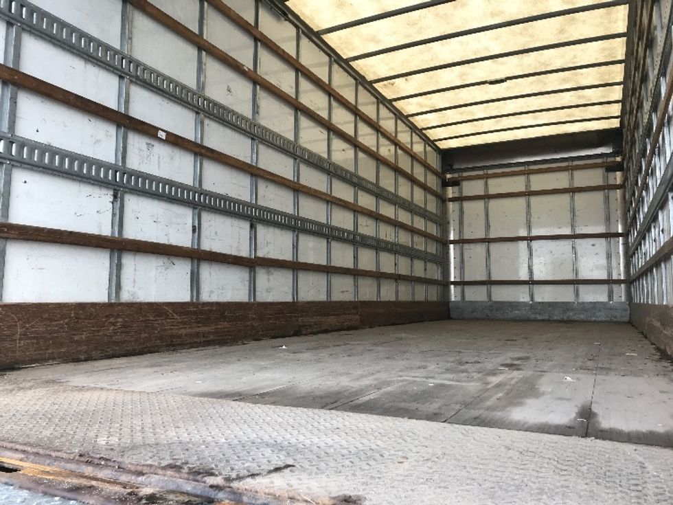 Medium Duty Box Truck-Light and Medium Duty Trucks-Freightliner-2019-M2-Scarborough-ON-193,661\n\t\tkm-$ 70,500 - Image 11