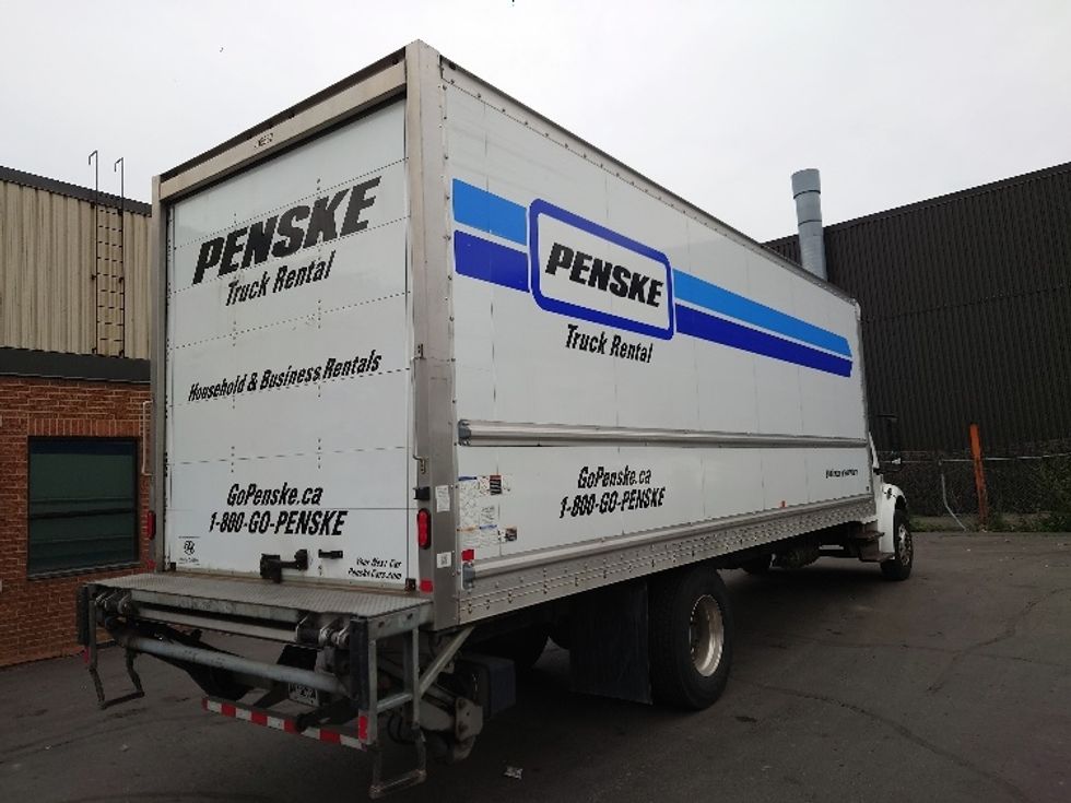 Medium Duty Box Truck-Light and Medium Duty Trucks-Freightliner-2019-M2-Scarborough-ON-231,275\n\t\tkm-$ 71,500 - Image 13