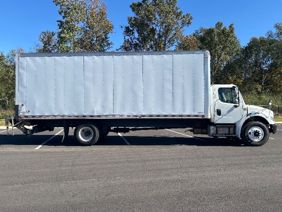 Medium Duty Box Truck-Light and Medium Duty Trucks-Freightliner-2019-M2-Shreveport-LA-139,548\n\t\tmiles-$ 53,500 - Image 14