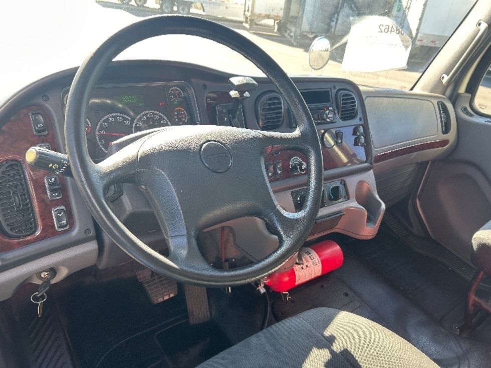 Medium Duty Box Truck-Light and Medium Duty Trucks-Freightliner-2019-M2-Shreveport-LA-139,548\n\t\tmiles-$ 53,500 - Image 16