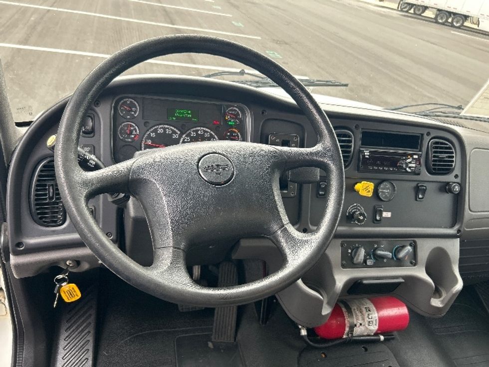 Medium Duty Box Truck-Light and Medium Duty Trucks-Freightliner-2019-M2-Shreveport-LA-174,501\n\t\tmiles-$ 46,750 - Image 18