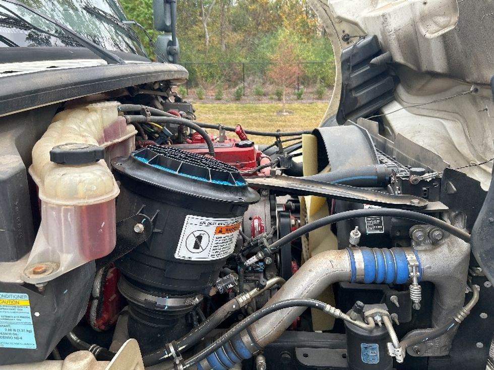 Medium Duty Box Truck-Light and Medium Duty Trucks-Freightliner-2019-M2-Shreveport-LA-174,501\n\t\tmiles-$ 46,750 - Image 23