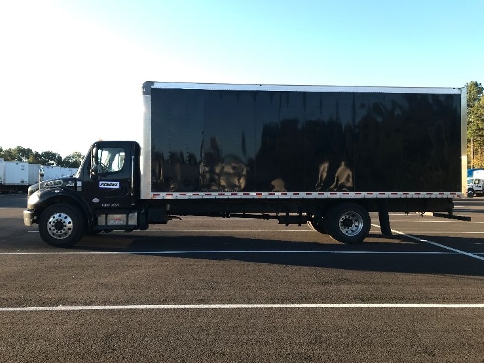 Medium Duty Box Truck-Light and Medium Duty Trucks-Freightliner-2019-M2-Shreveport-LA-337,485\n\t\tmiles-$ 21,250 - Image 4