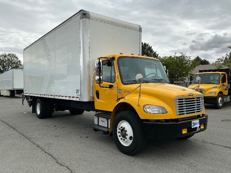 Medium Duty Box Truck-Light and Medium Duty Trucks-Freightliner-2019-M2-Sparks-NV-105,192\n\t\tmiles-$ 37,250 - Image 1