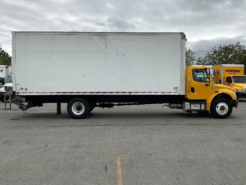 Medium Duty Box Truck-Light and Medium Duty Trucks-Freightliner-2019-M2-Sparks-NV-105,192\n\t\tmiles-$ 37,250 - Image 15