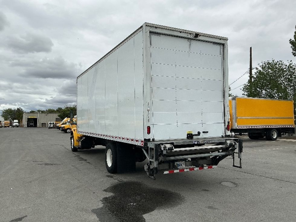 Medium Duty Box Truck-Light and Medium Duty Trucks-Freightliner-2019-M2-Sparks-NV-105,192\n\t\tmiles-$ 37,250 - Image 6