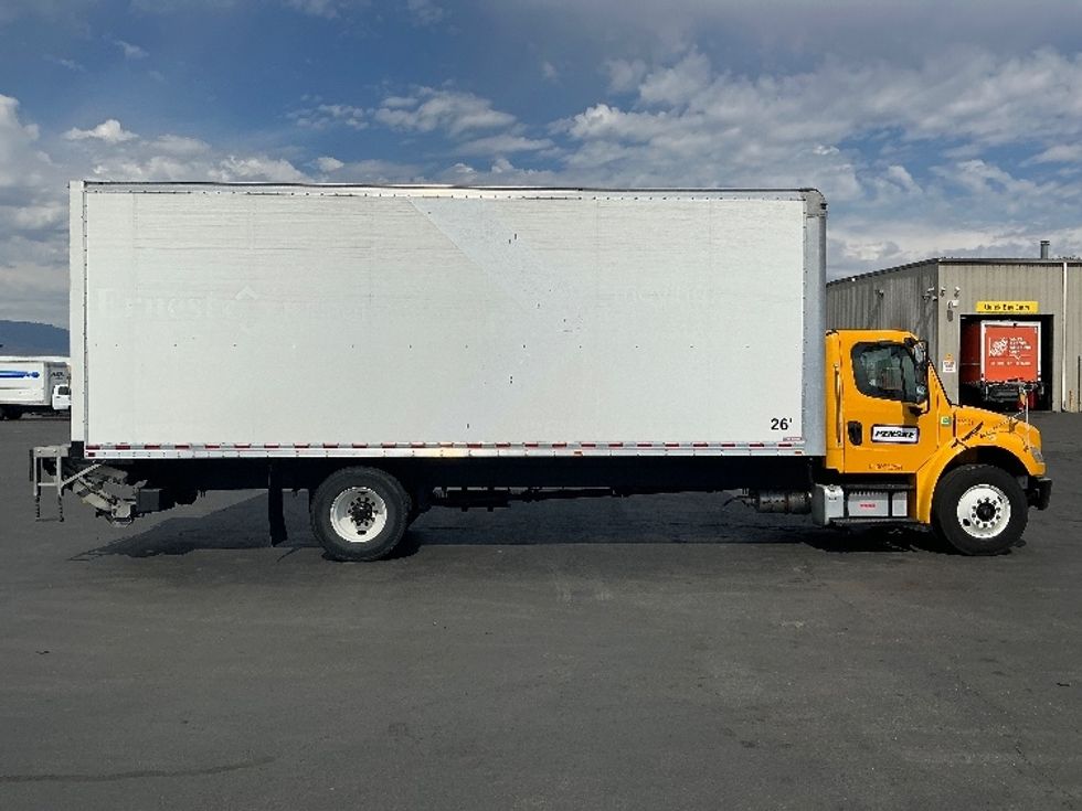 Medium Duty Box Truck-Light and Medium Duty Trucks-Freightliner-2019-M2-Sparks-NV-111,866\n\t\tmiles-$ 55,500 - Image 15