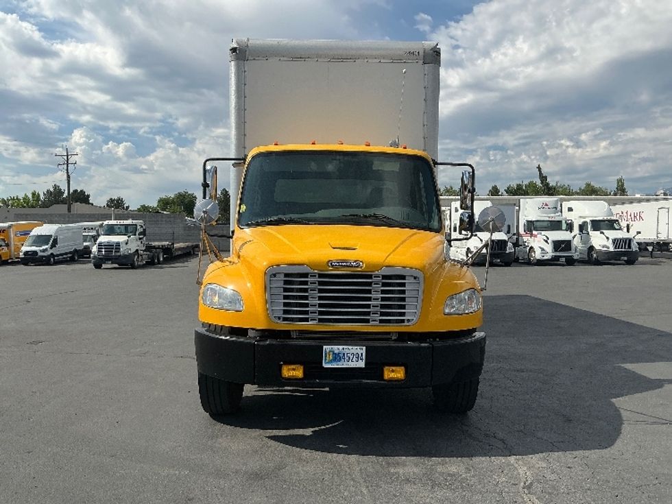 Medium Duty Box Truck-Light and Medium Duty Trucks-Freightliner-2019-M2-Sparks-NV-111,866\n\t\tmiles-$ 55,500 - Image 2