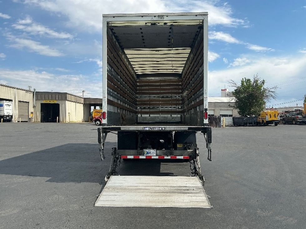 Medium Duty Box Truck-Light and Medium Duty Trucks-Freightliner-2019-M2-Sparks-NV-111,866\n\t\tmiles-$ 55,500 - Image 9