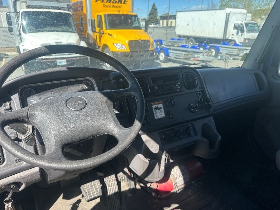 Medium Duty Box Truck-Light and Medium Duty Trucks-Freightliner-2019-M2-Sparks-NV-137,525\n\t\tmiles-$ 38,250 - Image 18