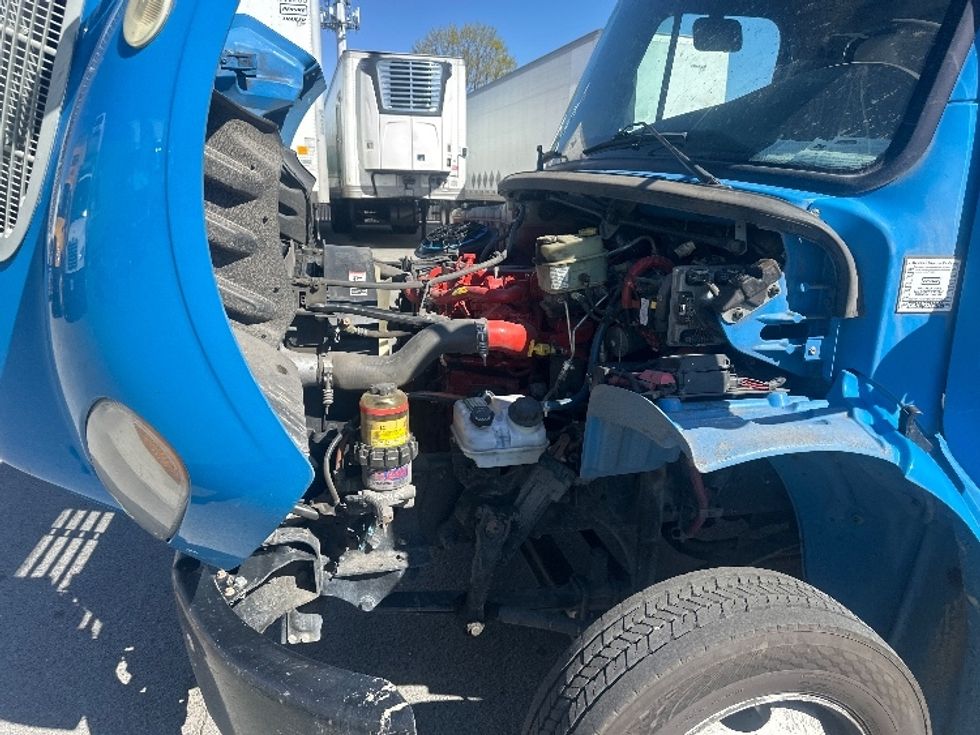 Medium Duty Box Truck-Light and Medium Duty Trucks-Freightliner-2019-M2-Sparks-NV-137,525\n\t\tmiles-$ 38,250 - Image 24