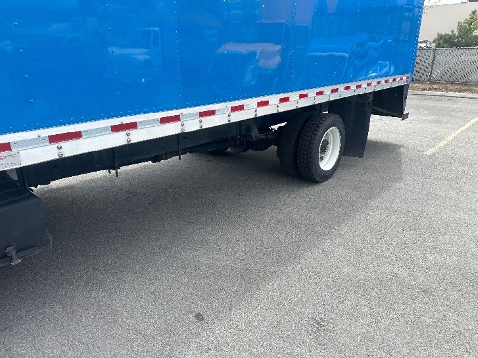 Medium Duty Box Truck-Light and Medium Duty Trucks-Freightliner-2019-M2-Sparks-NV-137,525\n\t\tmiles-$ 38,250 - Image 5
