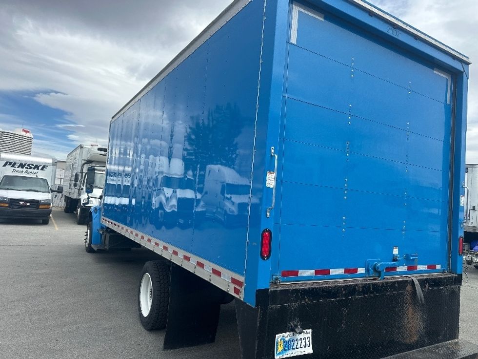 Medium Duty Box Truck-Light and Medium Duty Trucks-Freightliner-2019-M2-Sparks-NV-137,525\n\t\tmiles-$ 38,250 - Image 6