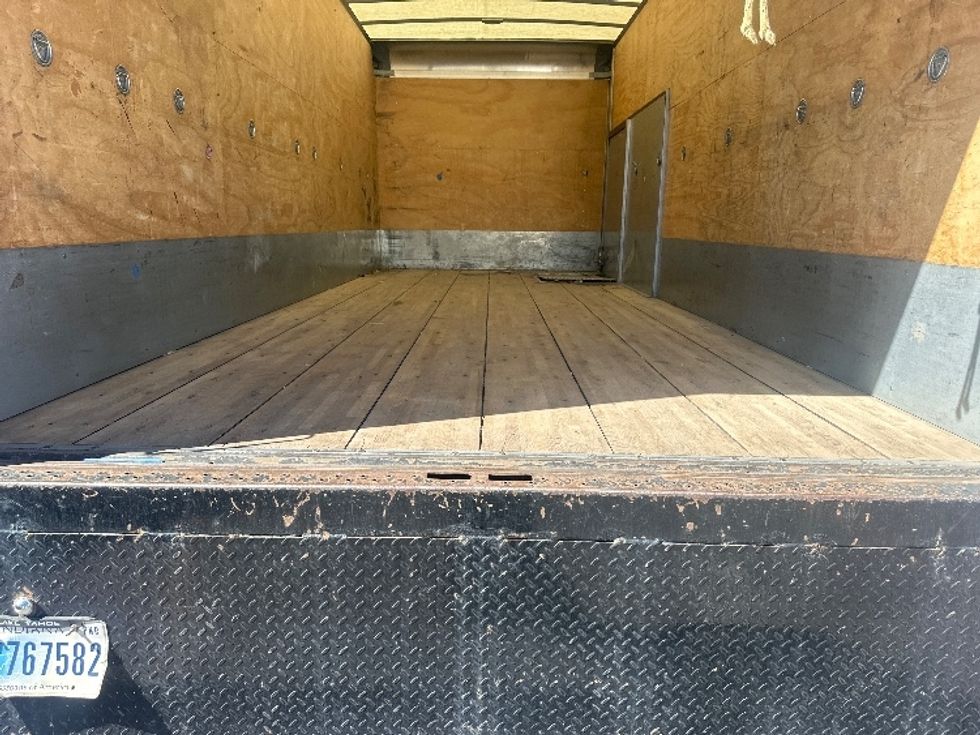 Medium Duty Box Truck-Light and Medium Duty Trucks-Freightliner-2019-M2-Sparks-NV-189,822\n\t\tmiles-$ 34,250 - Image 10