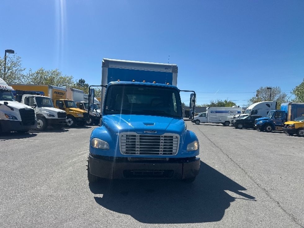 Medium Duty Box Truck-Light and Medium Duty Trucks-Freightliner-2019-M2-Sparks-NV-189,822\n\t\tmiles-$ 34,250 - Image 2
