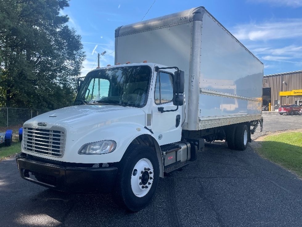 Medium Duty Box Truck-Light and Medium Duty Trucks-Freightliner-2019-M2-Spartanburg-SC-206,028\n\t\tmiles-$ 48,250 - Image 3