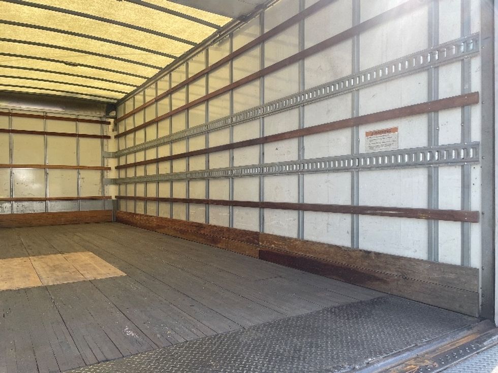 Medium Duty Box Truck-Light and Medium Duty Trucks-Freightliner-2019-M2-Spartanburg-SC-218,536\n\t\tmiles-$ 46,250 - Image 12