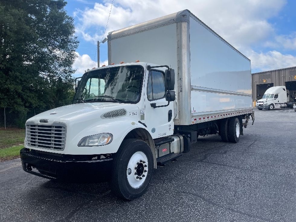 Medium Duty Box Truck-Light and Medium Duty Trucks-Freightliner-2019-M2-Spartanburg-SC-218,536\n\t\tmiles-$ 46,250 - Image 3