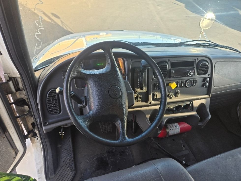 Medium Duty Box Truck-Light and Medium Duty Trucks-Freightliner-2019-M2-Spokane Valley-WA-130,154\n\t\tmiles-$ 55,750 - Image 17