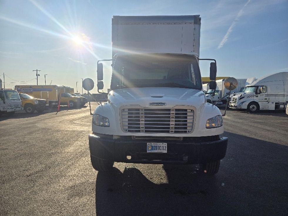 Medium Duty Box Truck-Light and Medium Duty Trucks-Freightliner-2019-M2-Spokane Valley-WA-130,154\n\t\tmiles-$ 55,750 - Image 2