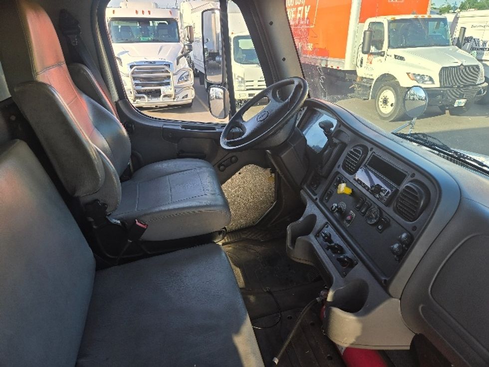 Medium Duty Box Truck-Light and Medium Duty Trucks-Freightliner-2019-M2-Spokane Valley-WA-130,154\n\t\tmiles-$ 55,750 - Image 22