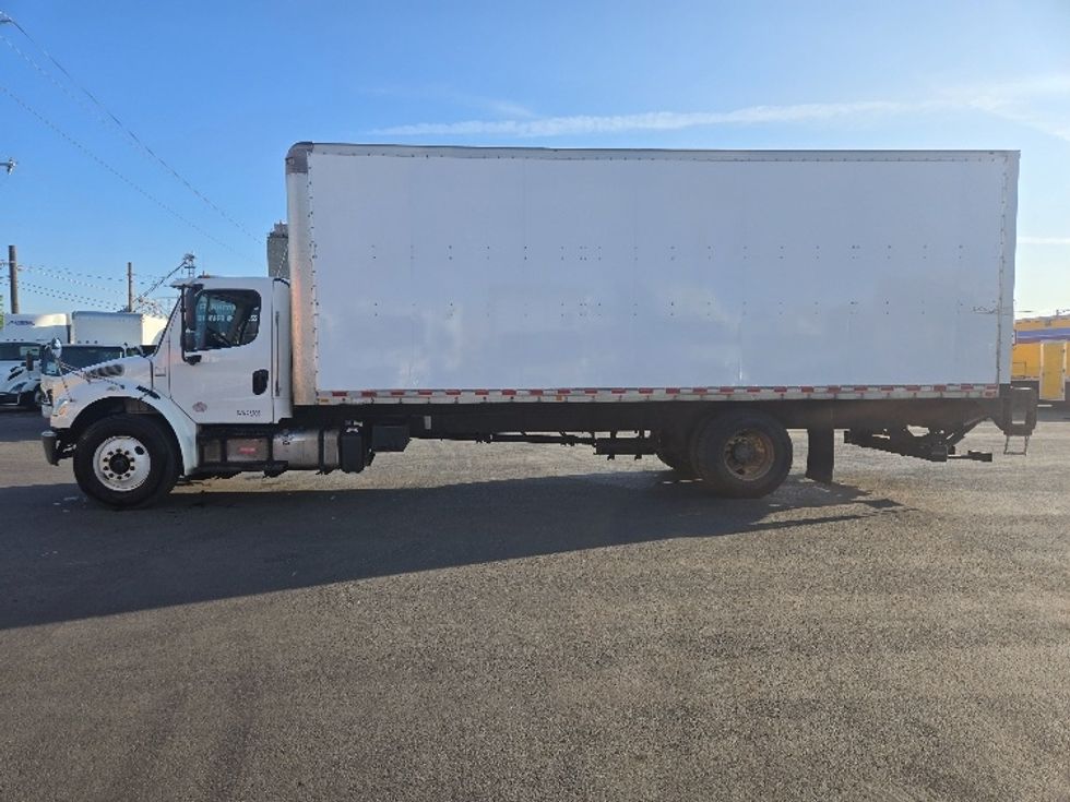 Medium Duty Box Truck-Light and Medium Duty Trucks-Freightliner-2019-M2-Spokane Valley-WA-130,154\n\t\tmiles-$ 55,750 - Image 4