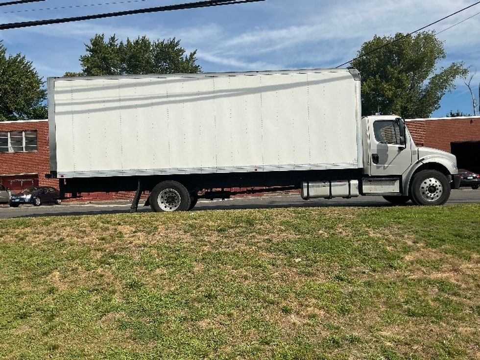 Medium Duty Box Truck-Light and Medium Duty Trucks-Freightliner-2019-M2-Springfield-MA-181,861\n\t\tmiles-$ 34,500 - Image 15
