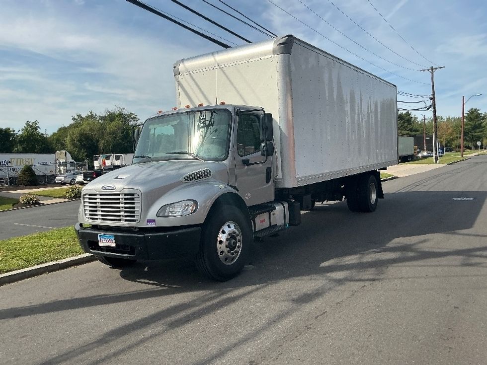 Medium Duty Box Truck-Light and Medium Duty Trucks-Freightliner-2019-M2-Springfield-MA-181,861\n\t\tmiles-$ 34,500 - Image 3