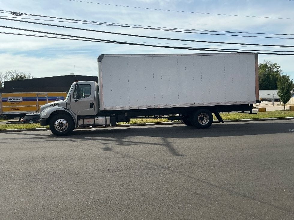 Medium Duty Box Truck-Light and Medium Duty Trucks-Freightliner-2019-M2-Springfield-MA-181,861\n\t\tmiles-$ 34,500 - Image 4