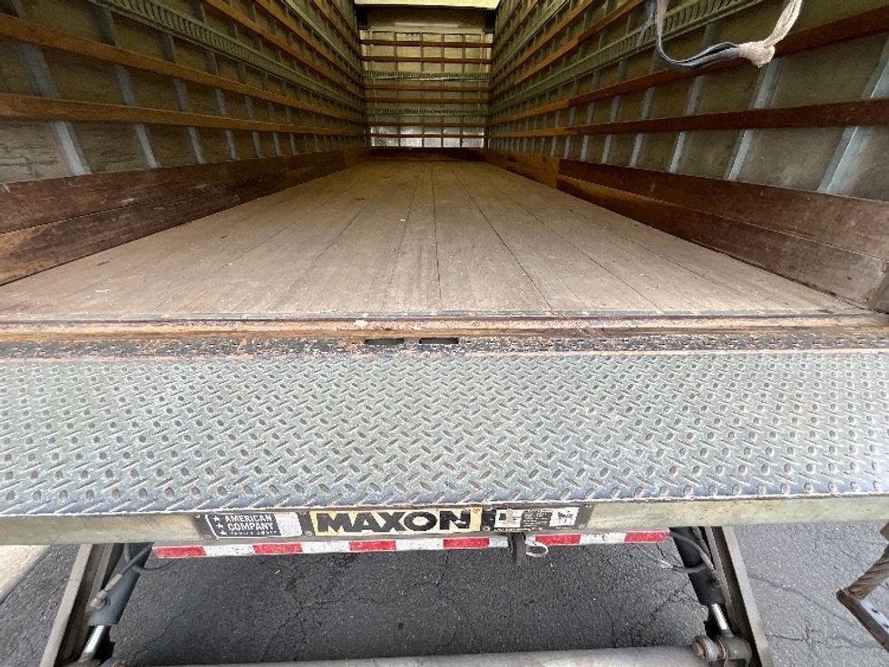 Medium Duty Box Truck-Light and Medium Duty Trucks-Freightliner-2019-M2-Sterling-VA-183,140\n\t\tmiles-$ 49,250 - Image 10