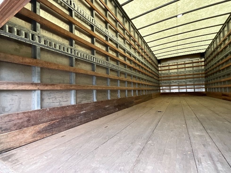 Medium Duty Box Truck-Light and Medium Duty Trucks-Freightliner-2019-M2-Sterling-VA-183,140\n\t\tmiles-$ 49,250 - Image 11