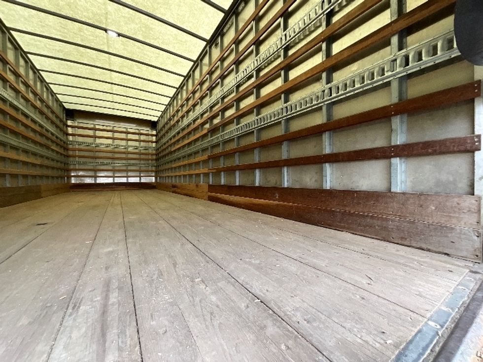 Medium Duty Box Truck-Light and Medium Duty Trucks-Freightliner-2019-M2-Sterling-VA-183,140\n\t\tmiles-$ 49,250 - Image 12