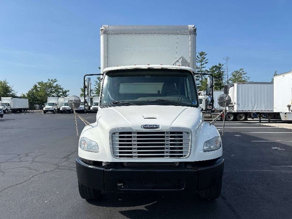Medium Duty Box Truck-Light and Medium Duty Trucks-Freightliner-2019-M2-Sterling-VA-199,879\n\t\tmiles-$ 51,750 - Image 2