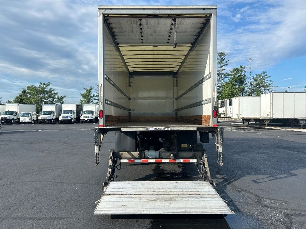 Medium Duty Box Truck-Light and Medium Duty Trucks-Freightliner-2019-M2-Sterling-VA-199,879\n\t\tmiles-$ 51,750 - Image 9