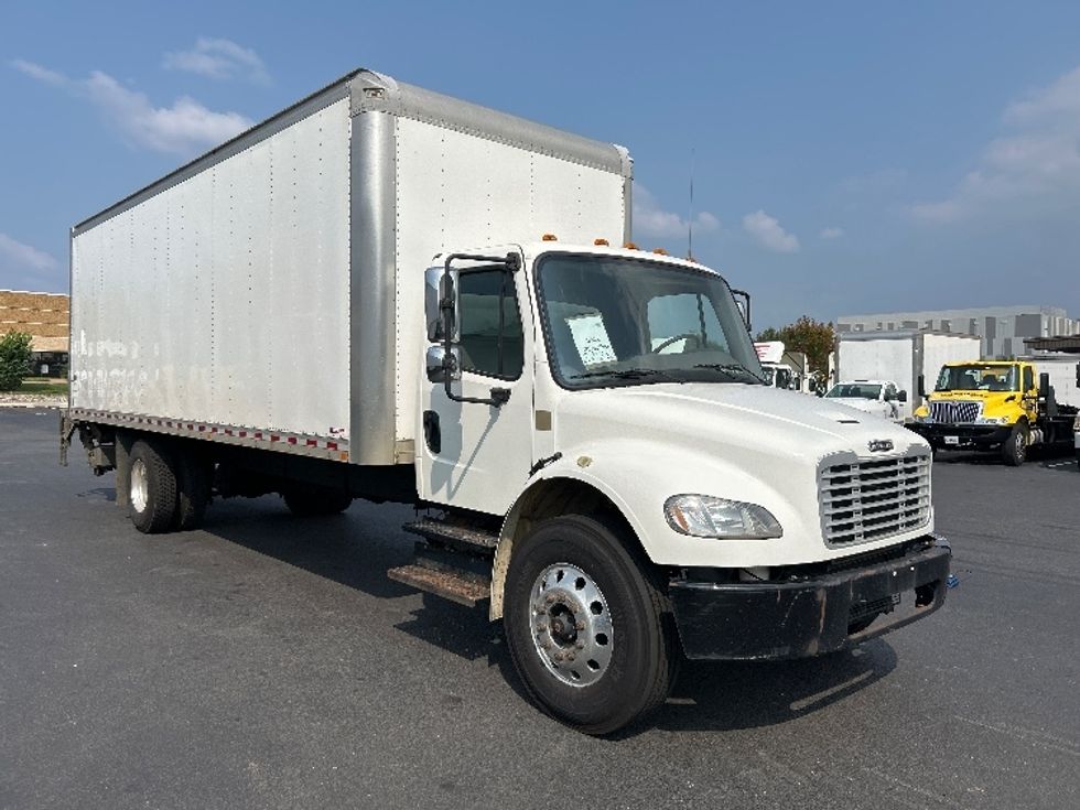 Medium Duty Box Truck-Light and Medium Duty Trucks-Freightliner-2019-M2-Sterling-VA-224,344\n\t\tmiles-$ 43,500 - Image 1
