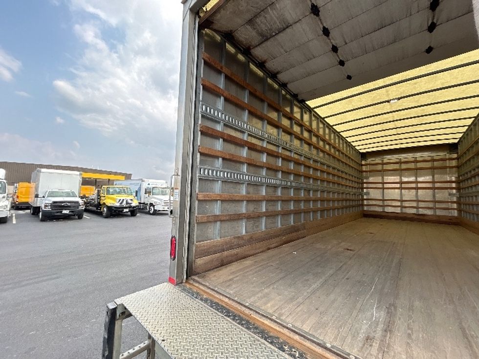 Medium Duty Box Truck-Light and Medium Duty Trucks-Freightliner-2019-M2-Sterling-VA-224,344\n\t\tmiles-$ 43,500 - Image 11
