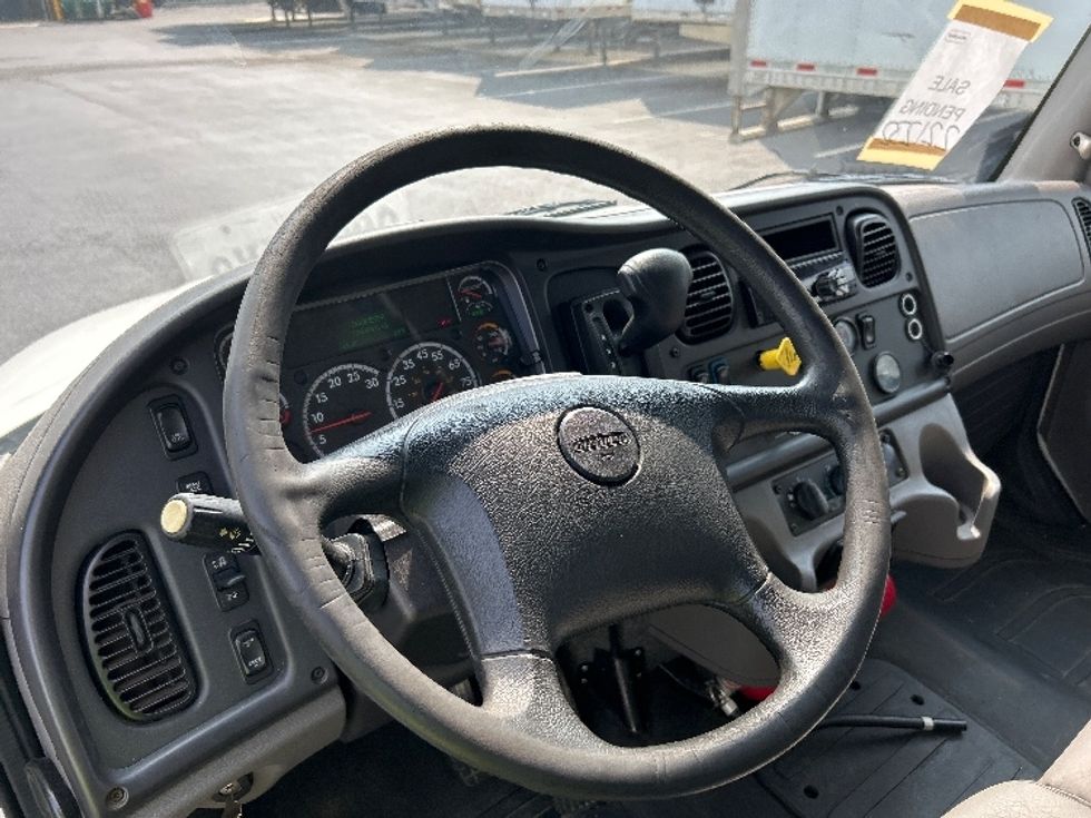 Medium Duty Box Truck-Light and Medium Duty Trucks-Freightliner-2019-M2-Sterling-VA-224,344\n\t\tmiles-$ 43,500 - Image 17