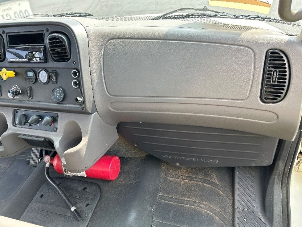 Medium Duty Box Truck-Light and Medium Duty Trucks-Freightliner-2019-M2-Sterling-VA-224,344\n\t\tmiles-$ 43,500 - Image 21