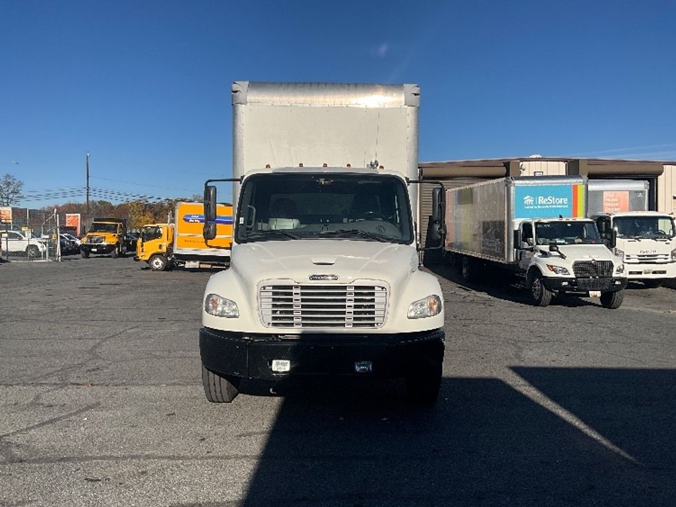 Medium Duty Box Truck-Light and Medium Duty Trucks-Freightliner-2019-M2-Sterling-VA-83,772\n\t\tmiles-$ 60,000 - Image 2