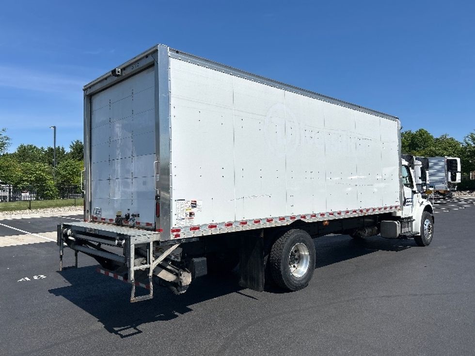 Medium Duty Box Truck-Light and Medium Duty Trucks-Freightliner-2019-M2-Sterling-VA-86,792\n\t\tmiles-$ 57,500 - Image 12
