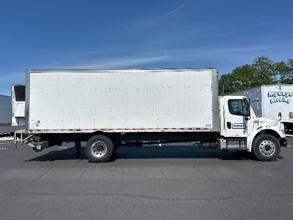 Medium Duty Box Truck-Light and Medium Duty Trucks-Freightliner-2019-M2-Sterling-VA-86,792\n\t\tmiles-$ 57,500 - Image 14