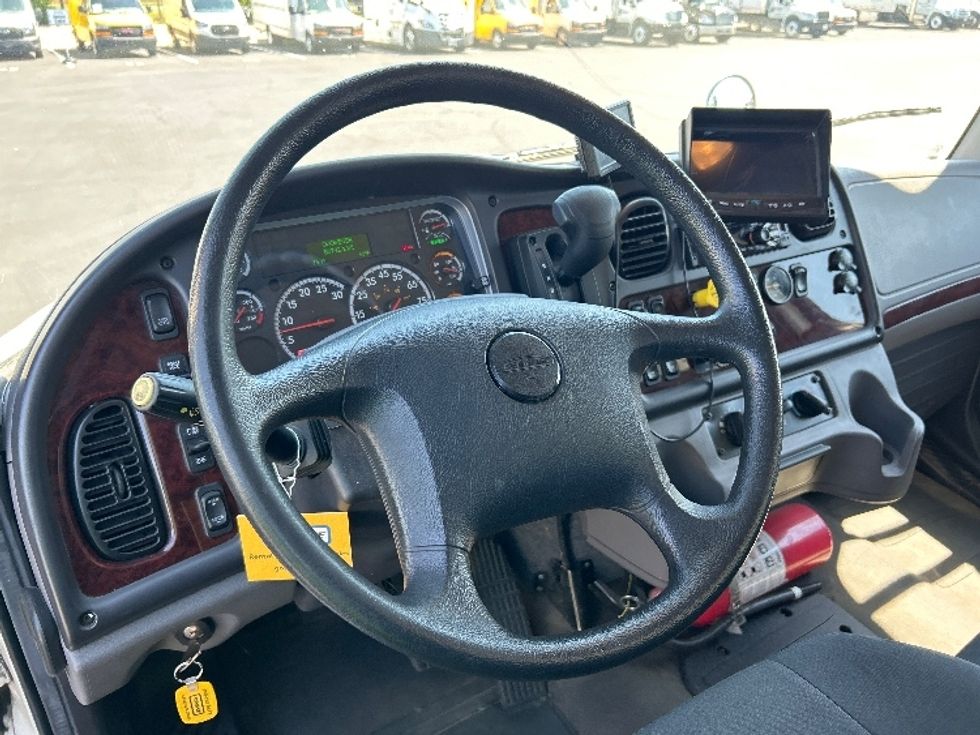 Medium Duty Box Truck-Light and Medium Duty Trucks-Freightliner-2019-M2-Sterling-VA-86,792\n\t\tmiles-$ 57,500 - Image 16