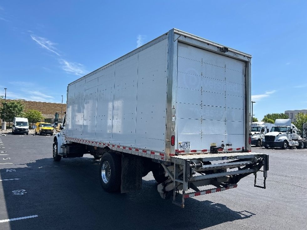 Medium Duty Box Truck-Light and Medium Duty Trucks-Freightliner-2019-M2-Sterling-VA-86,792\n\t\tmiles-$ 57,500 - Image 6