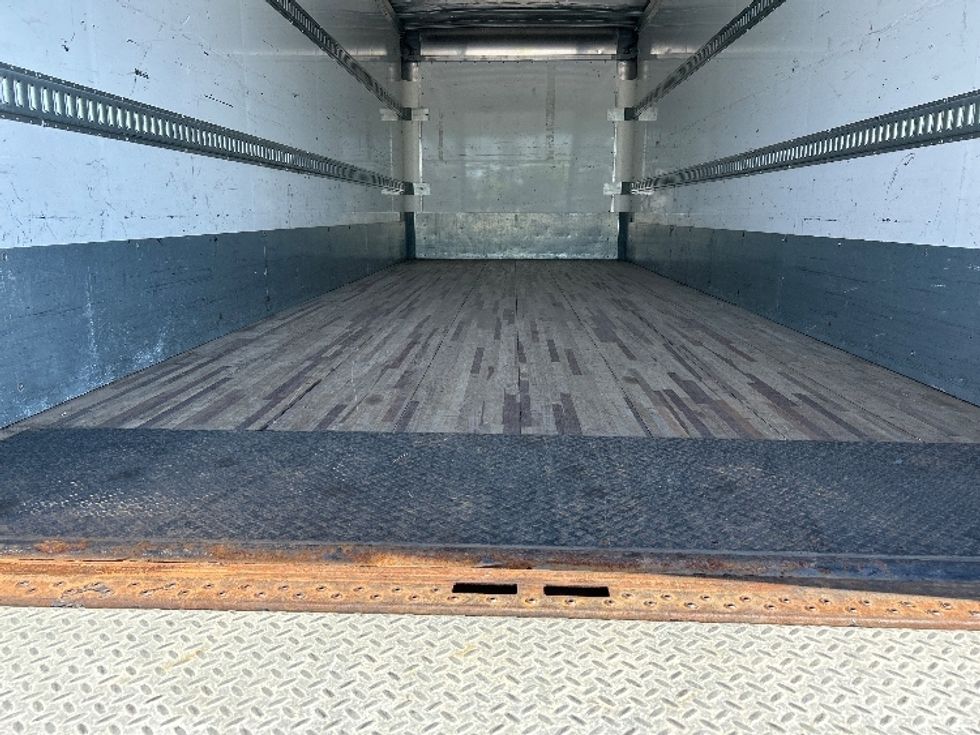 Medium Duty Box Truck-Light and Medium Duty Trucks-Freightliner-2019-M2-Sterling-VA-86,792\n\t\tmiles-$ 57,500 - Image 9