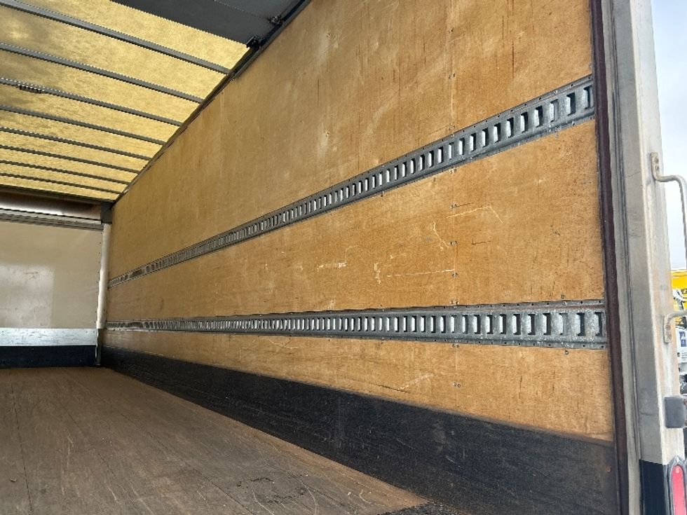 Medium Duty Box Truck-Light and Medium Duty Trucks-Freightliner-2019-M2-Sturtevant-WI-124,982\n\t\tmiles-$ 55,750 - Image 12