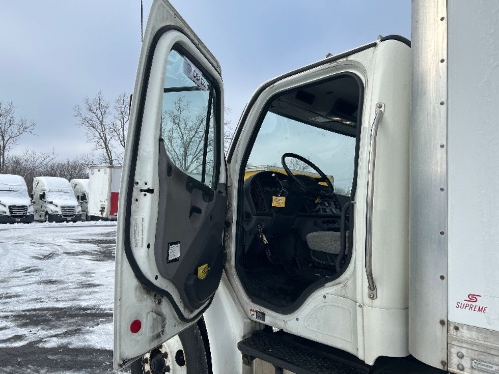 Medium Duty Box Truck-Light and Medium Duty Trucks-Freightliner-2019-M2-Sturtevant-WI-124,982\n\t\tmiles-$ 55,750 - Image 16