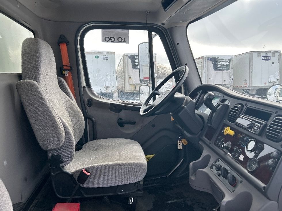 Medium Duty Box Truck-Light and Medium Duty Trucks-Freightliner-2019-M2-Sturtevant-WI-124,982\n\t\tmiles-$ 55,750 - Image 22